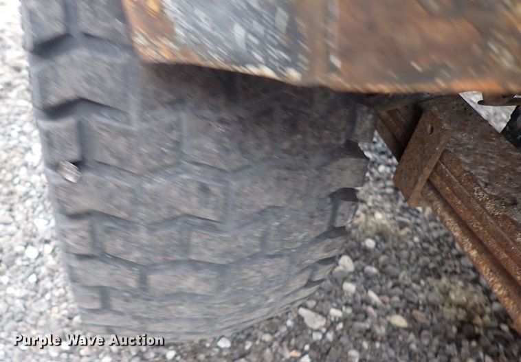 image for item DQ3925 1993 Daihatsu  mini truck