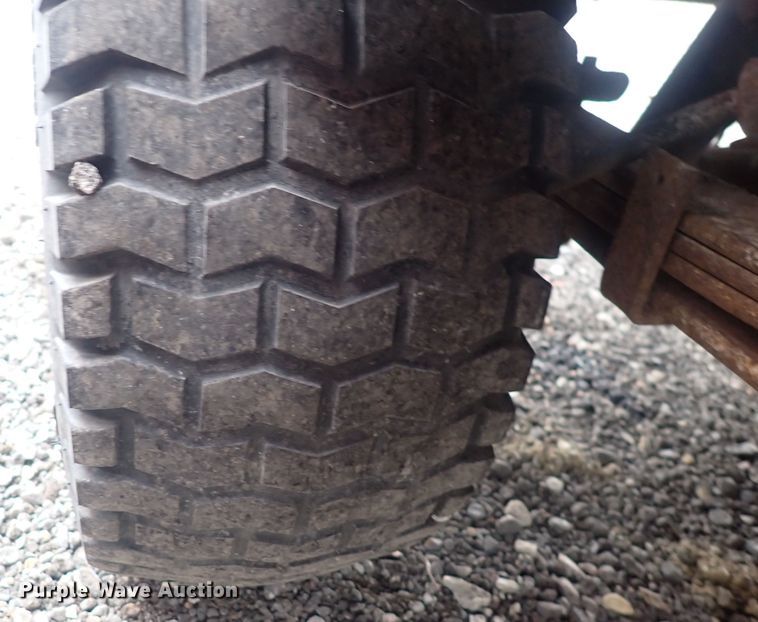 image for item DQ3925 1993 Daihatsu  mini truck