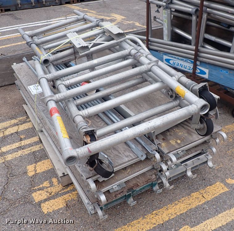 image for item DQ3926 Aluminum scaffolding