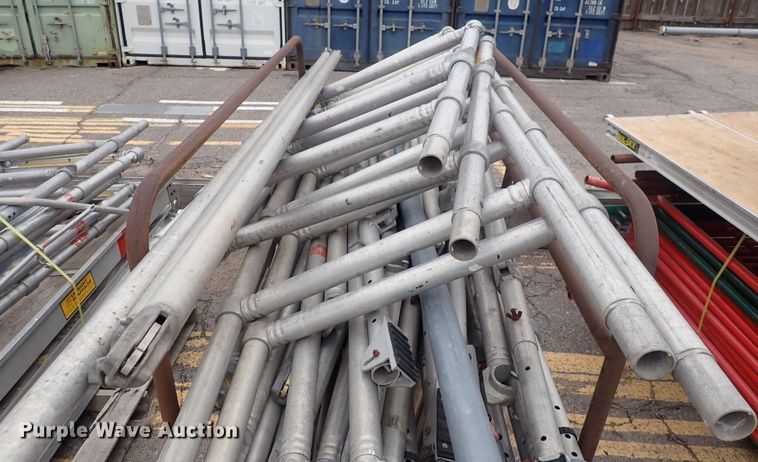 image for item DQ3926 Aluminum scaffolding