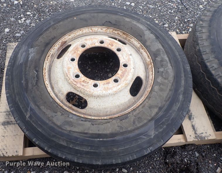 image for item DQ3928 (5) tires and wheels