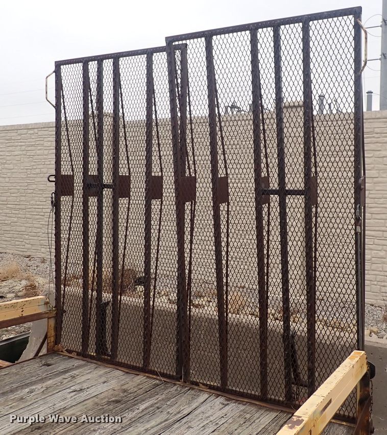 image for item DQ3931 1991  Utility trailer