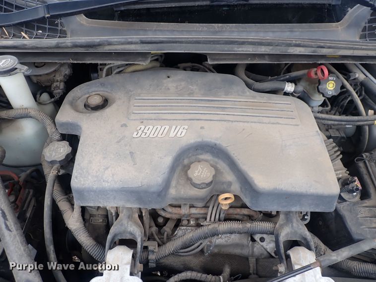 image for item DQ4929 2008 Chevrolet Uplander  van