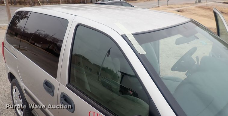image for item DQ4929 2008 Chevrolet Uplander  van