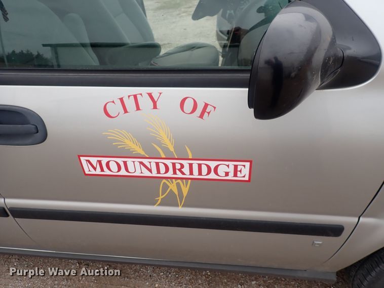 image for item DQ4929 2008 Chevrolet Uplander  van