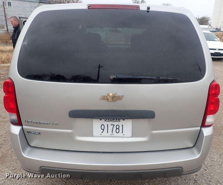 image for item DQ4929 2008 Chevrolet Uplander  van