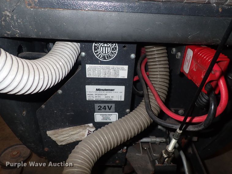 image for item HP9276 Minuteman MC20001QP  floor scrubber