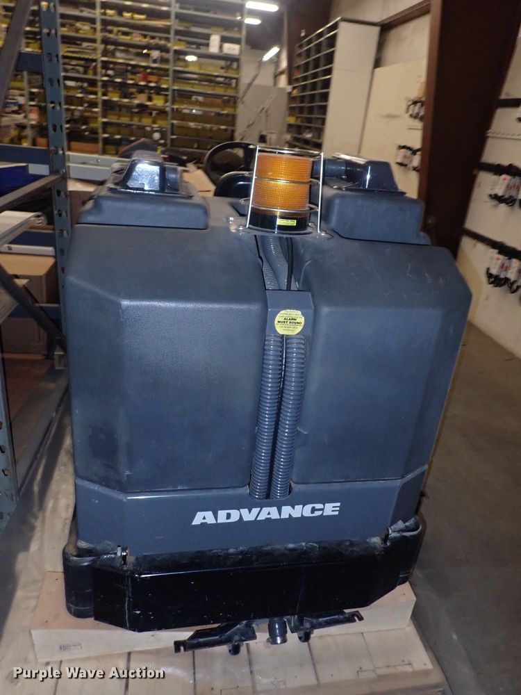 image for item HP9288 Advance 3800  floor scrubber