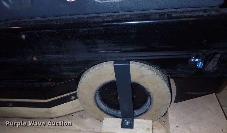 image for item HP9288 Advance 3800  floor scrubber