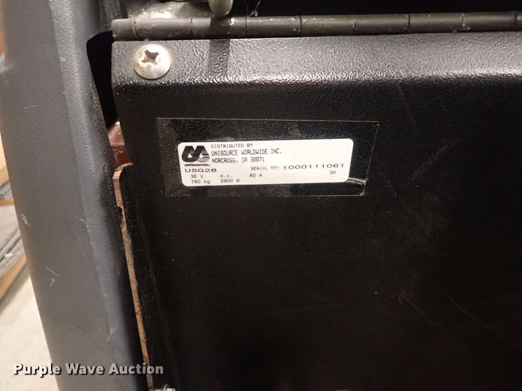 image for item HP9289 Champion USG28  floor scrubber