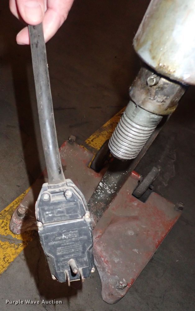 image for item HP9292 Milwaukee Dymorig  core drill