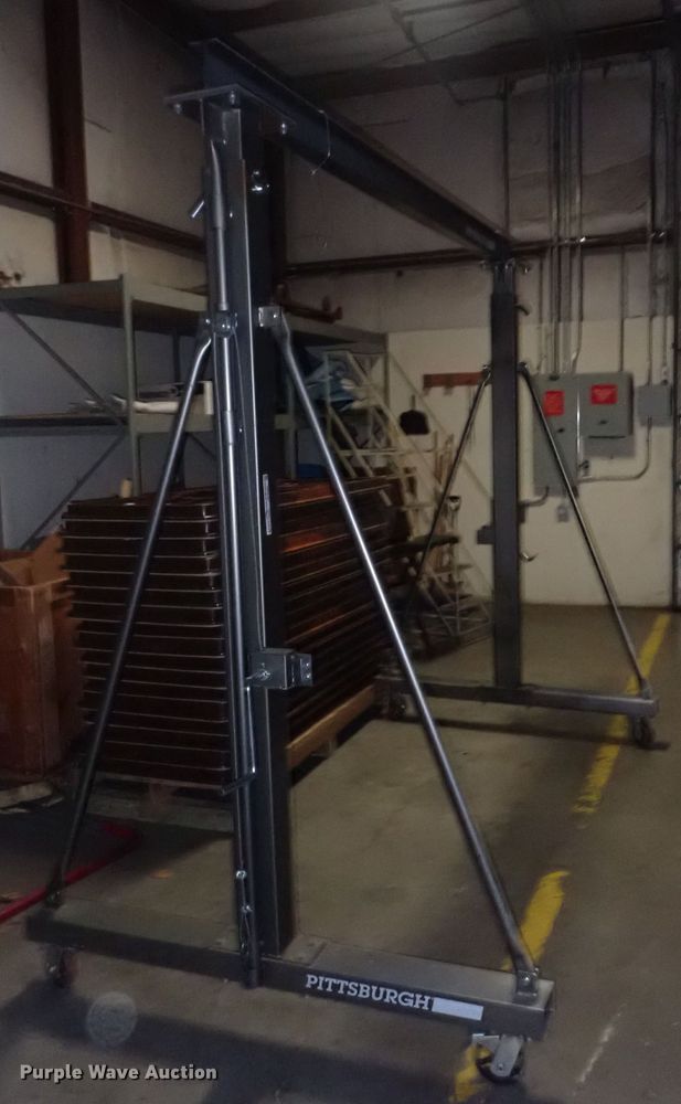 image for item HP9295 Pittsburgh  A-frame hoist