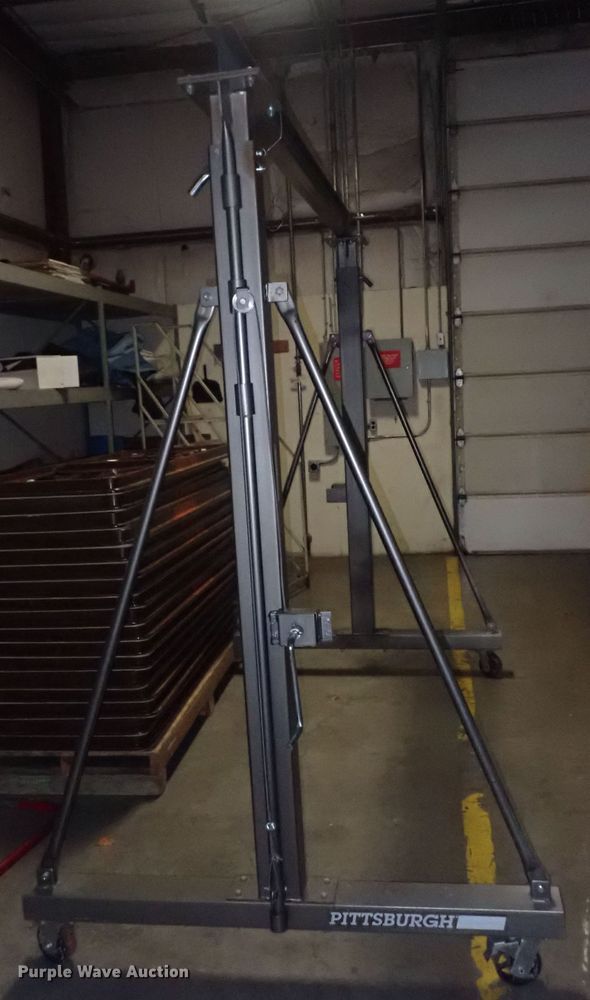 image for item HP9295 Pittsburgh  A-frame hoist