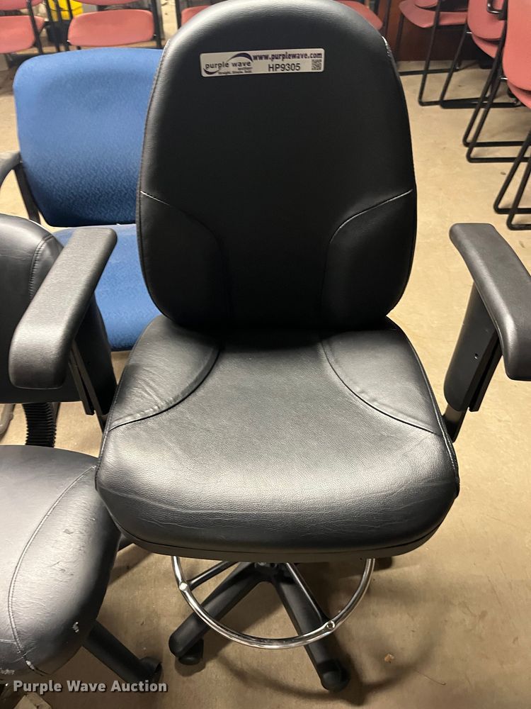 image for item HP9305 (11) chairs