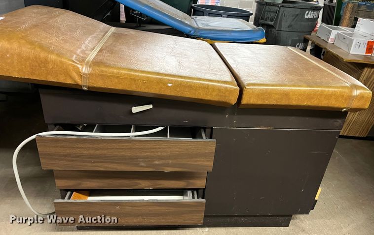 image for item HP9311 (2) exam tables