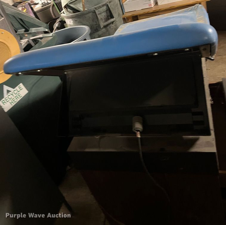 image for item HP9311 (2) exam tables