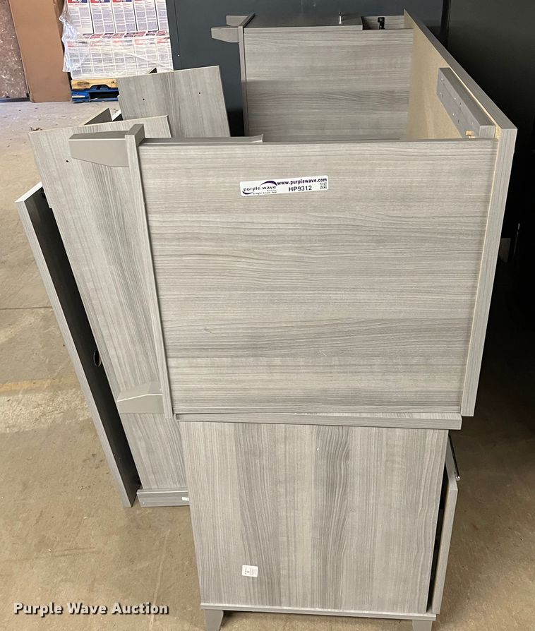 image for item HP9312 Desk