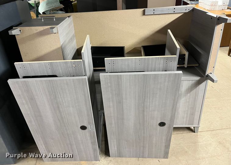 image for item HP9312 Desk