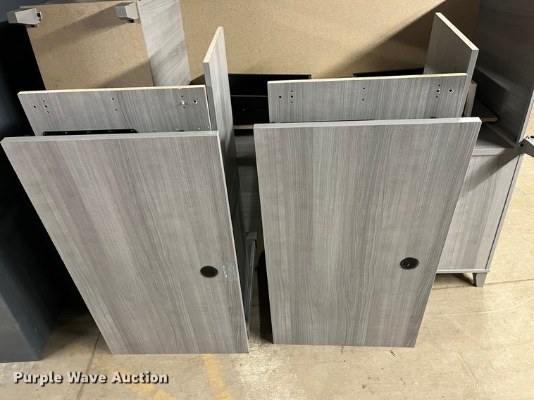 image for item HP9312 Desk