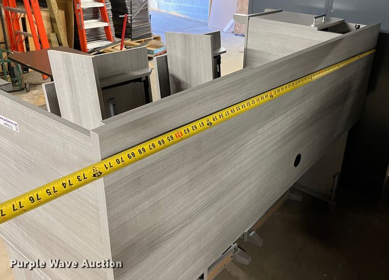 image for item HP9312 Desk