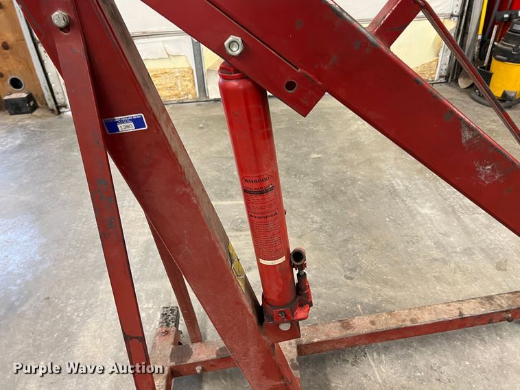image for item ID9309 Engine hoist