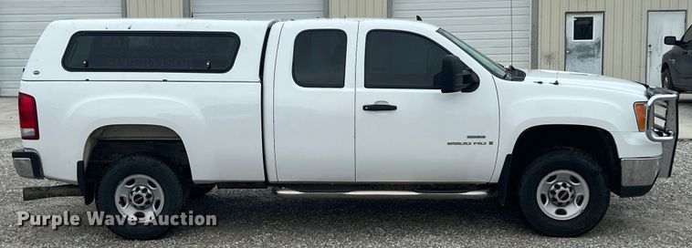 image for item ID9313 2009 GMC Sierra 2500HD  Ext. Cab pickup truck