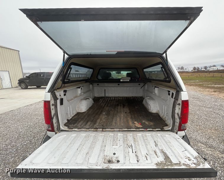 image for item ID9313 2009 GMC Sierra 2500HD  Ext. Cab pickup truck