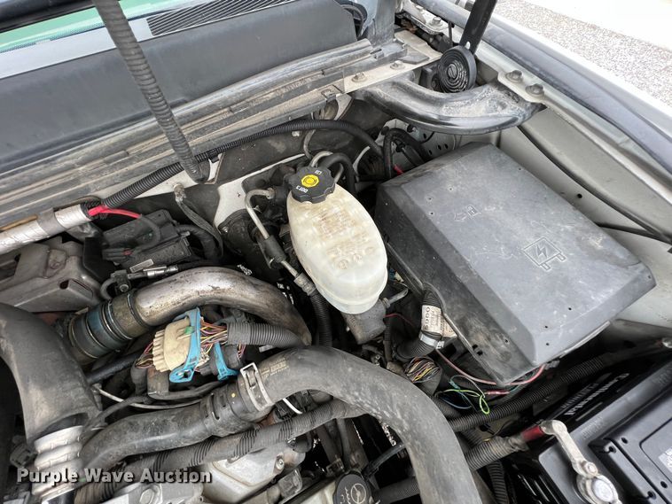 image for item ID9313 2009 GMC Sierra 2500HD  Ext. Cab pickup truck