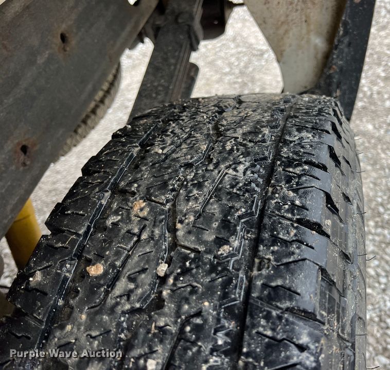 image for item ID9313 2009 GMC Sierra 2500HD  Ext. Cab pickup truck