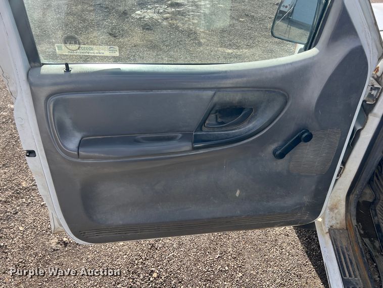 image for item ID9323 2001 Ford Ranger  pickup truck