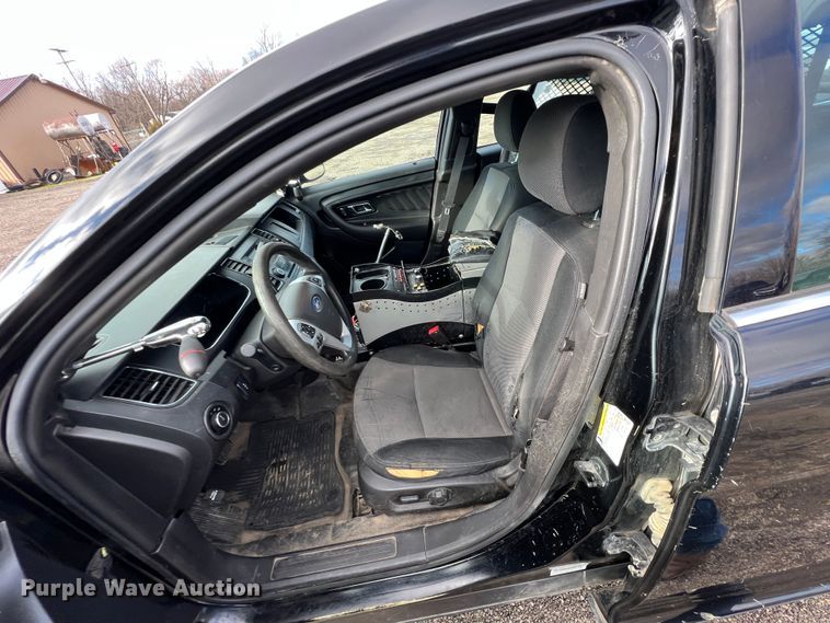 image for item ID9324 2014 Ford Taurus Police Interceptor