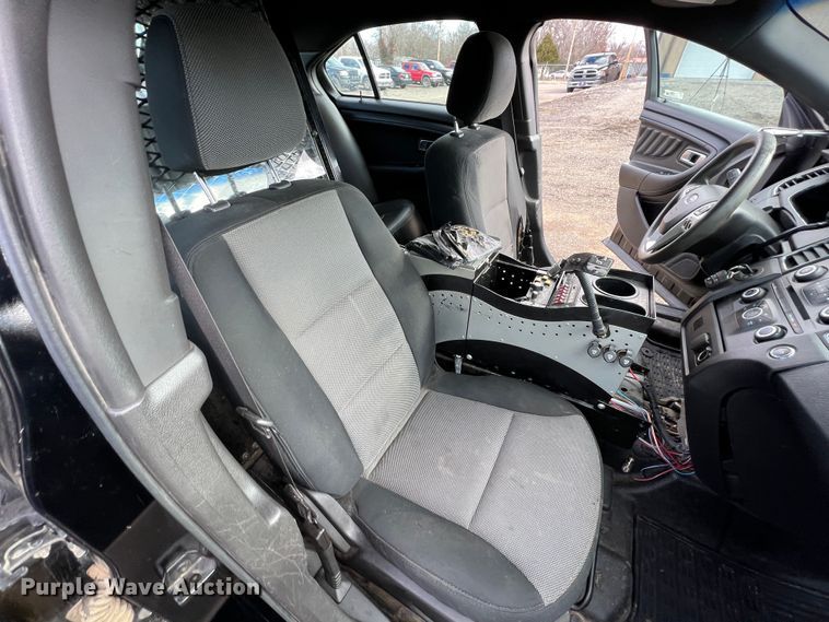 image for item ID9324 2014 Ford Taurus Police Interceptor