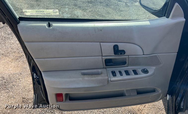 image for item ID9325 2011 Ford Crown Victoria Police Interceptor