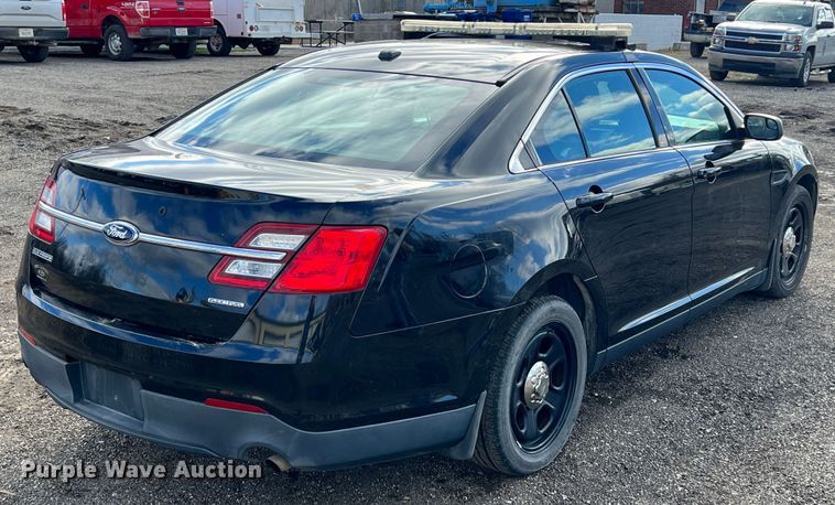 image for item ID9326 2015 Ford Taurus Police Interceptor