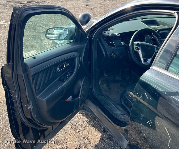 image for item ID9326 2015 Ford Taurus Police Interceptor