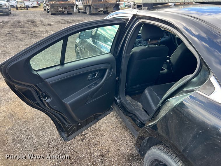 image for item ID9326 2015 Ford Taurus Police Interceptor