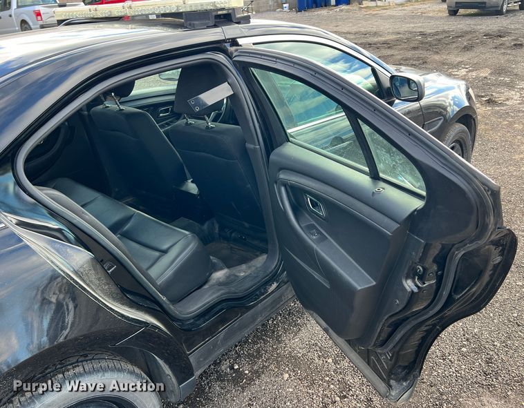 image for item ID9326 2015 Ford Taurus Police Interceptor