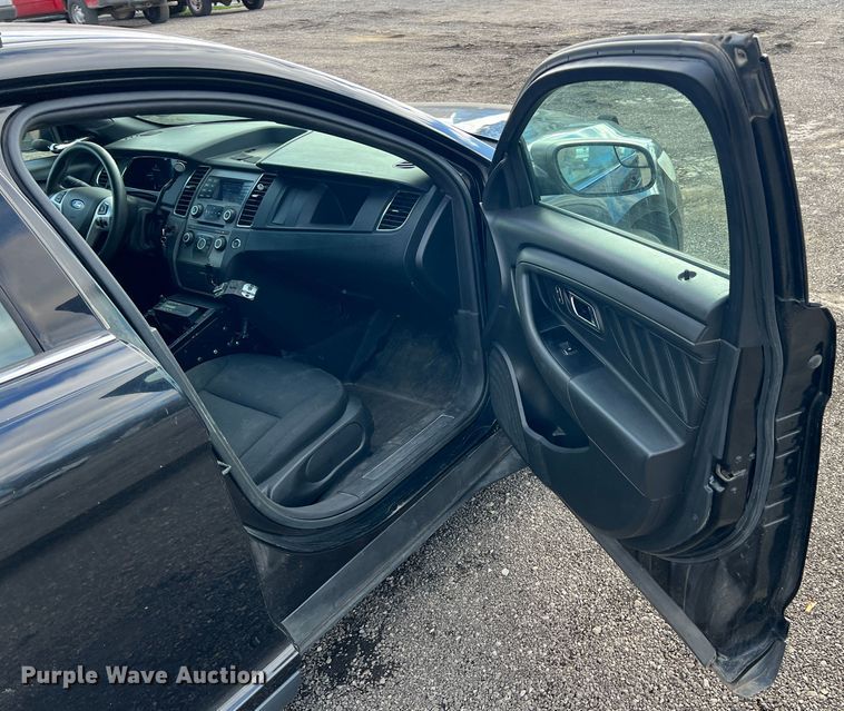 image for item ID9326 2015 Ford Taurus Police Interceptor