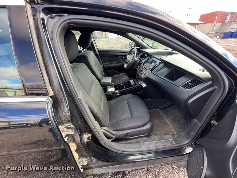 image for item ID9326 2015 Ford Taurus Police Interceptor