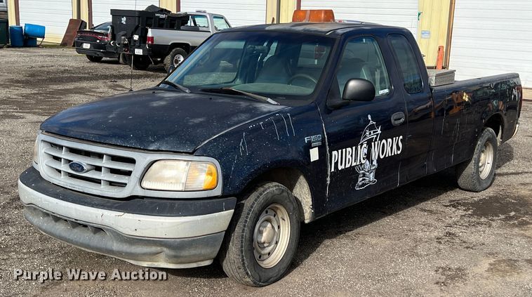 image for item ID9327 2000 Ford F150  SuperCab pickup truck