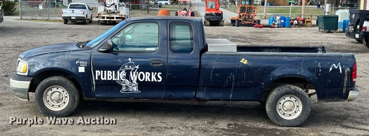 image for item ID9327 2000 Ford F150  SuperCab pickup truck