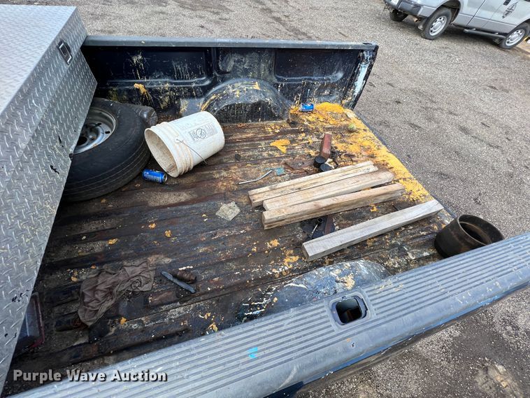 image for item ID9327 2000 Ford F150  SuperCab pickup truck