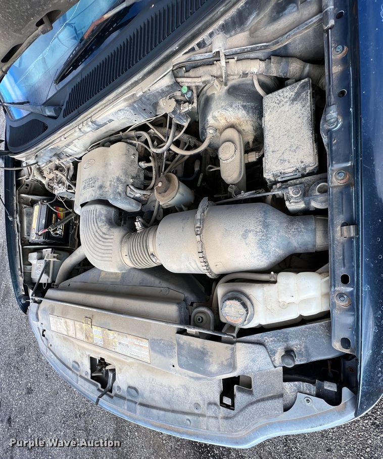 image for item ID9327 2000 Ford F150  SuperCab pickup truck