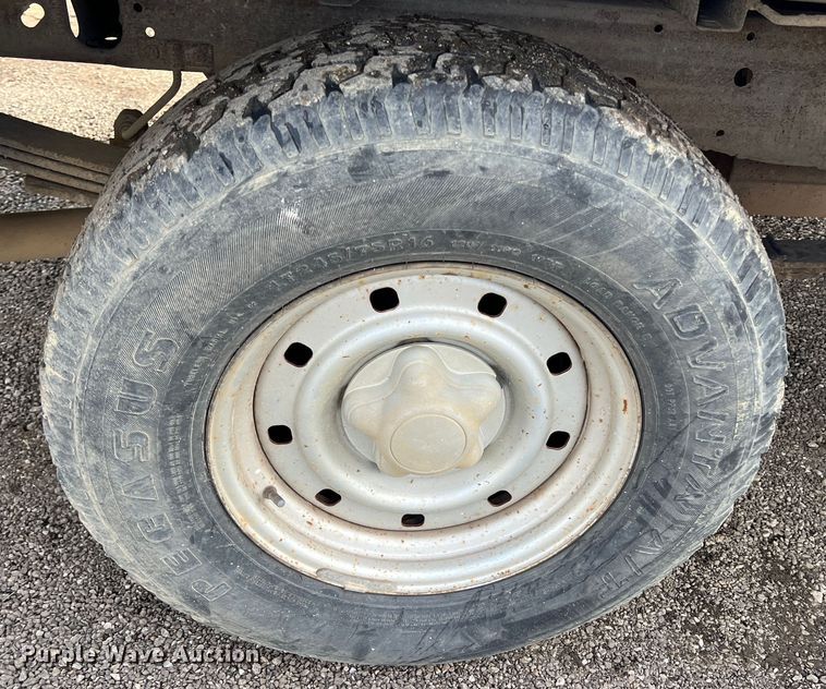 image for item ID9327 2000 Ford F150  SuperCab pickup truck