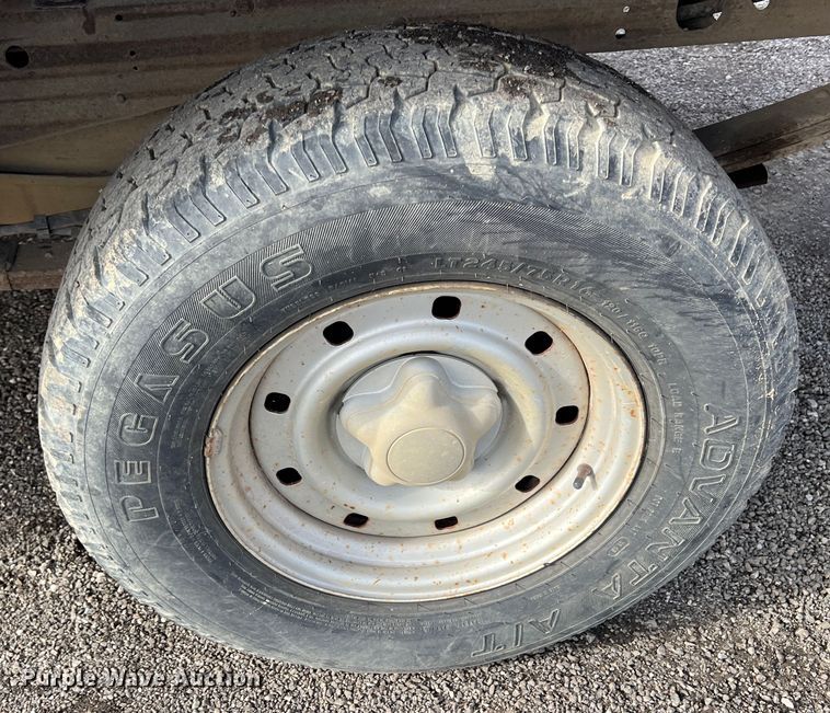 image for item ID9327 2000 Ford F150  SuperCab pickup truck