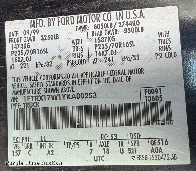 image for item ID9327 2000 Ford F150  SuperCab pickup truck