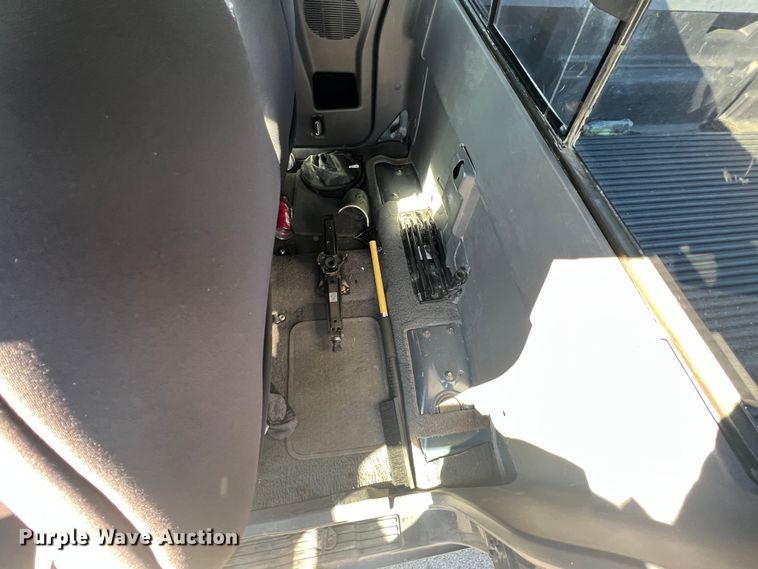 image for item ID9334 2001 Ford Ranger XLT  SuperCab pickup truck