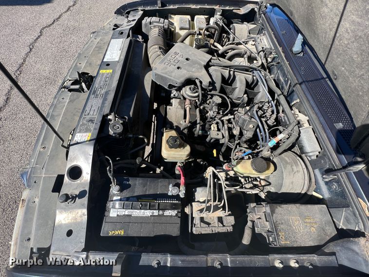 image for item ID9334 2001 Ford Ranger XLT  SuperCab pickup truck