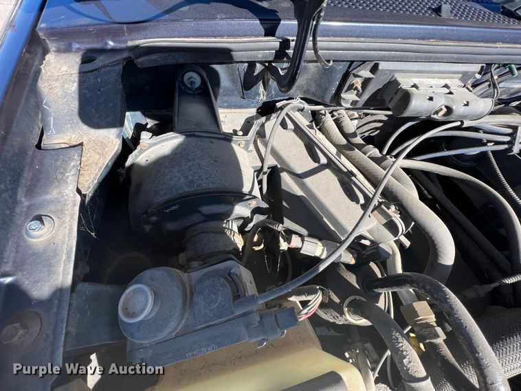 image for item ID9334 2001 Ford Ranger XLT  SuperCab pickup truck