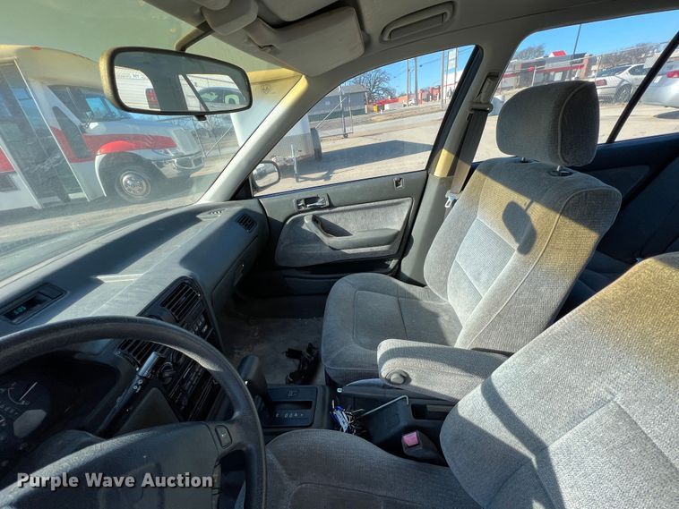 image for item ID9336 1993 Honda Accord